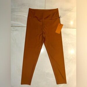 Girlfriend collection high-rise leggings Size L